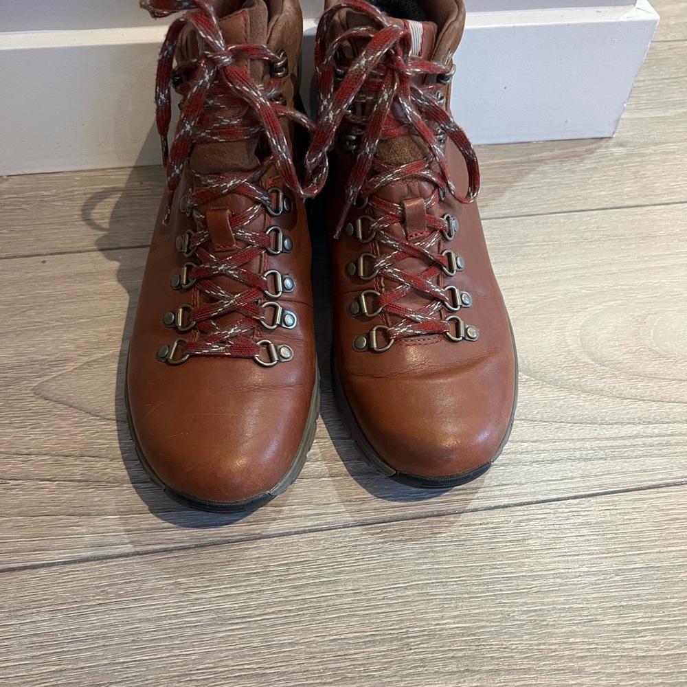 Clarks ,waterproof,leather boots